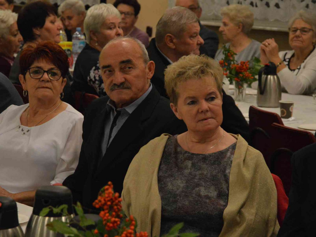 Jesienne spotkania seniorów w Kruszwicy. Zobacz zdjęcia z wydarzenia [FOTO]
