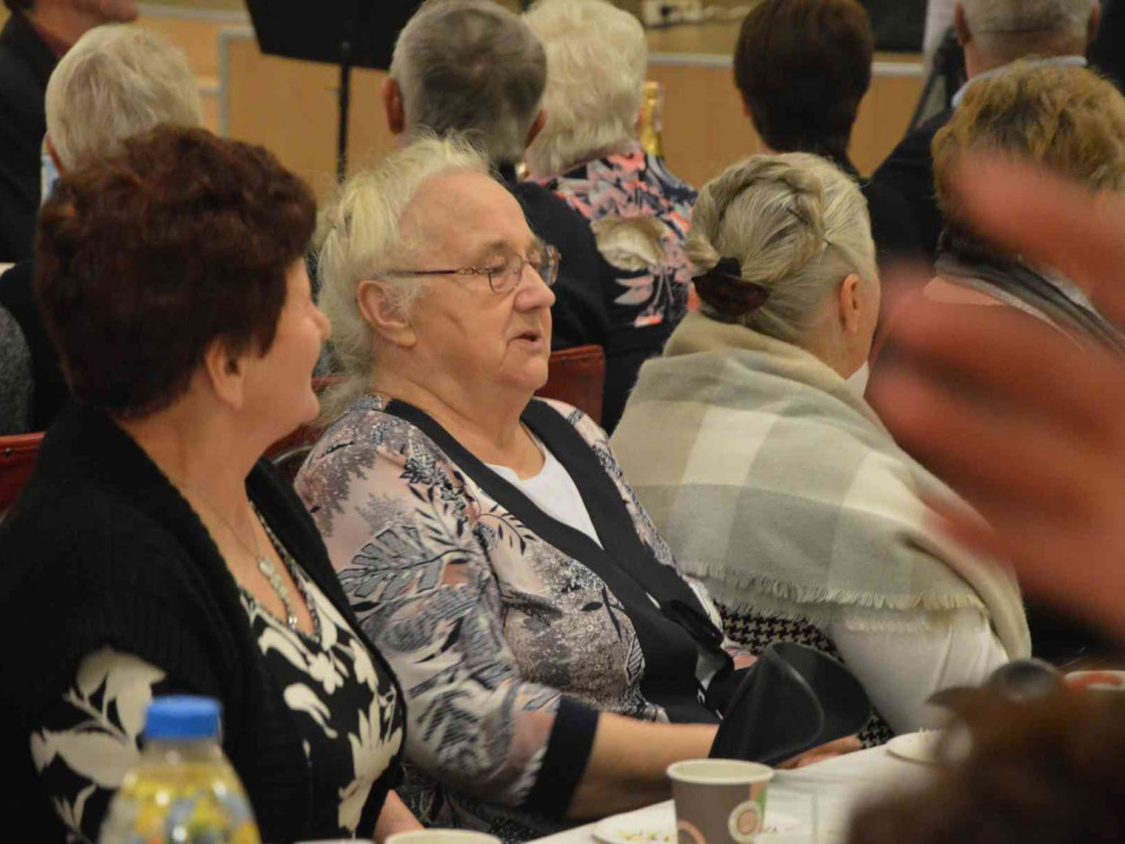 Jesienne spotkania seniorów w Kruszwicy. Zobacz zdjęcia z wydarzenia [FOTO]