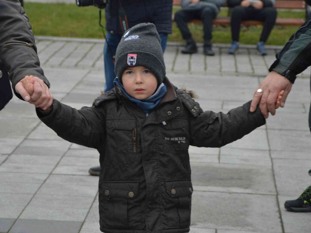 Motomikołaje na kruszwickim rynku. Zobacz blisko 200 zdjęć z wydarzenia [FOTO]