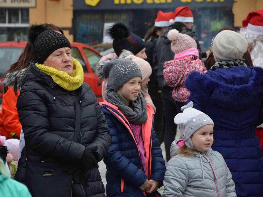 Motomikołaje na kruszwickim rynku. Zobacz blisko 200 zdjęć z wydarzenia [FOTO]