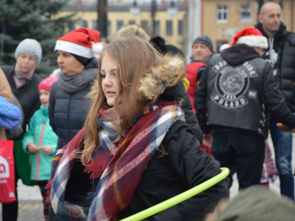 Motomikołaje na kruszwickim rynku. Zobacz blisko 200 zdjęć z wydarzenia [FOTO]