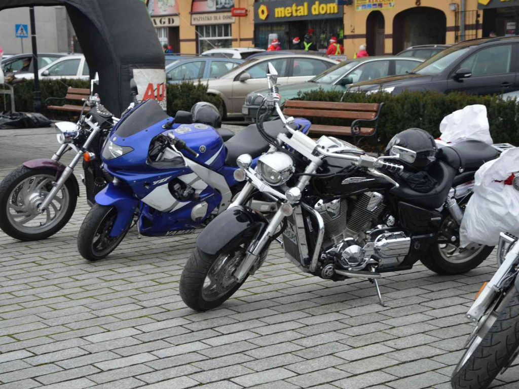 Motomikołaje na kruszwickim rynku. Zobacz blisko 200 zdjęć z wydarzenia [FOTO]