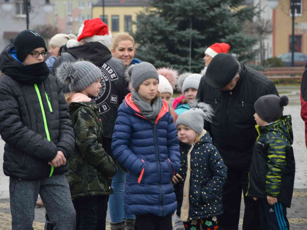 Motomikołaje na kruszwickim rynku. Zobacz blisko 200 zdjęć z wydarzenia [FOTO]