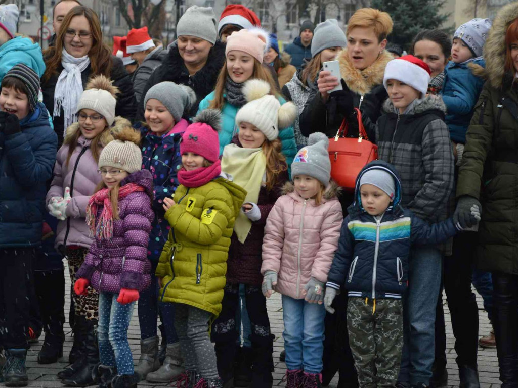 Motomikołaje na kruszwickim rynku. Zobacz blisko 200 zdjęć z wydarzenia [FOTO]