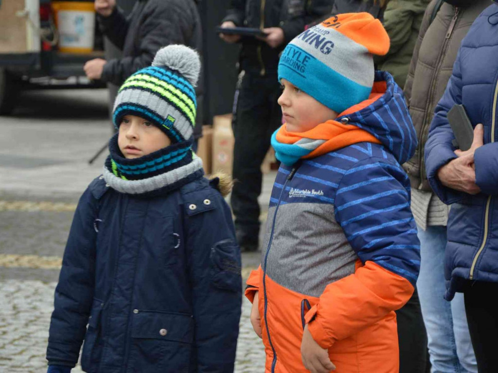 Motomikołaje na kruszwickim rynku. Zobacz blisko 200 zdjęć z wydarzenia [FOTO]