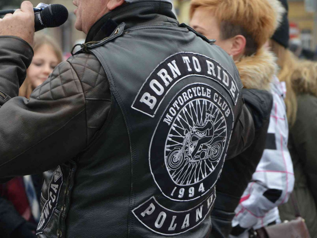 Motomikołaje na kruszwickim rynku. Zobacz blisko 200 zdjęć z wydarzenia [FOTO]