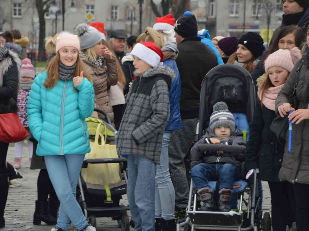 Motomikołaje na kruszwickim rynku. Zobacz blisko 200 zdjęć z wydarzenia [FOTO]