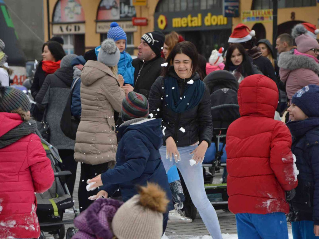 Motomikołaje na kruszwickim rynku. Zobacz blisko 200 zdjęć z wydarzenia [FOTO]