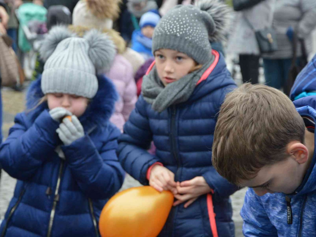 Motomikołaje na kruszwickim rynku. Zobacz blisko 200 zdjęć z wydarzenia [FOTO]