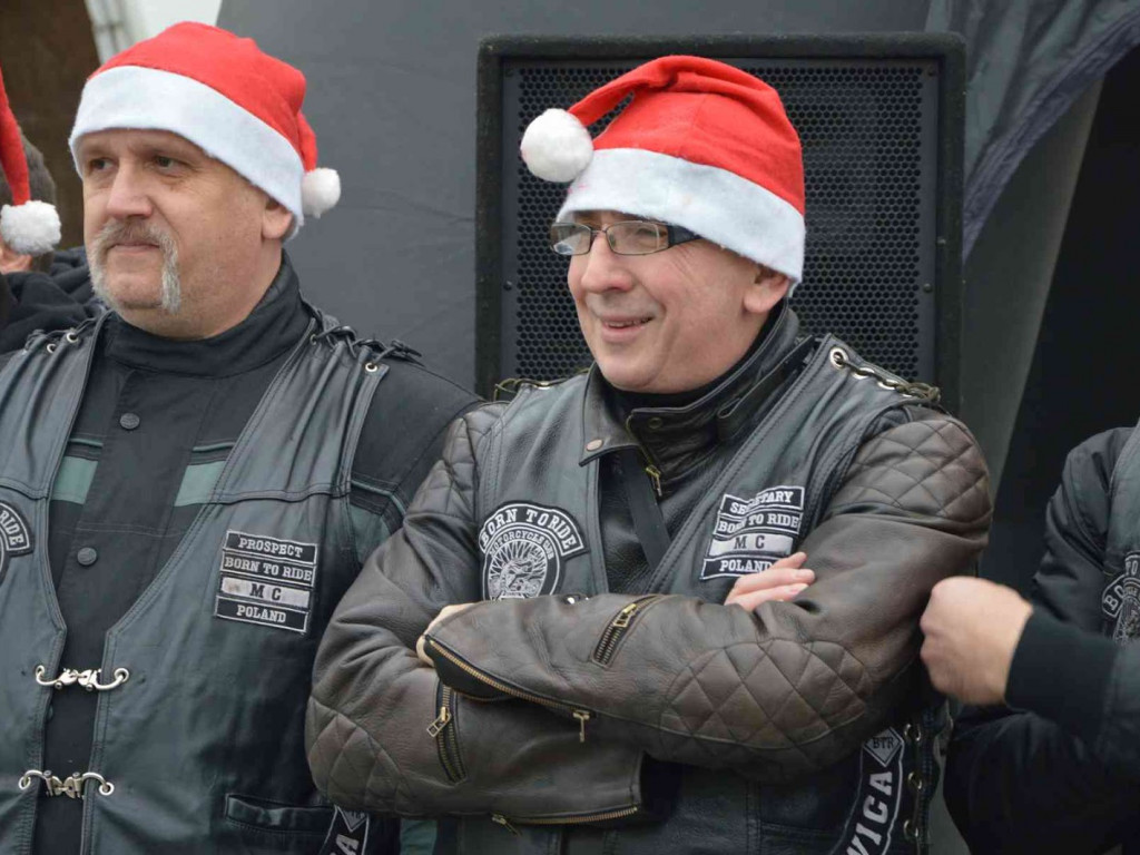 Motomikołaje na kruszwickim rynku. Zobacz blisko 200 zdjęć z wydarzenia [FOTO]