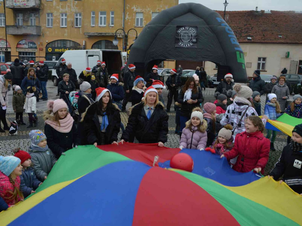 Motomikołaje na kruszwickim rynku. Zobacz blisko 200 zdjęć z wydarzenia [FOTO]