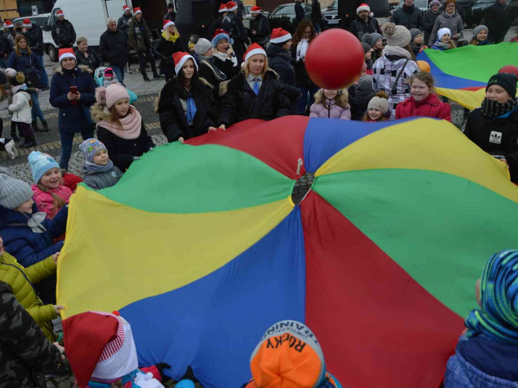Motomikołaje na kruszwickim rynku. Zobacz blisko 200 zdjęć z wydarzenia [FOTO]