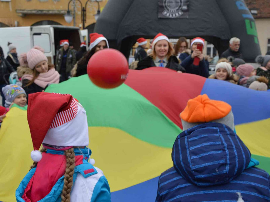 Motomikołaje na kruszwickim rynku. Zobacz blisko 200 zdjęć z wydarzenia [FOTO]