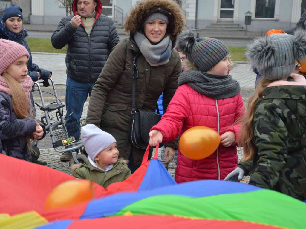 Motomikołaje na kruszwickim rynku. Zobacz blisko 200 zdjęć z wydarzenia [FOTO]