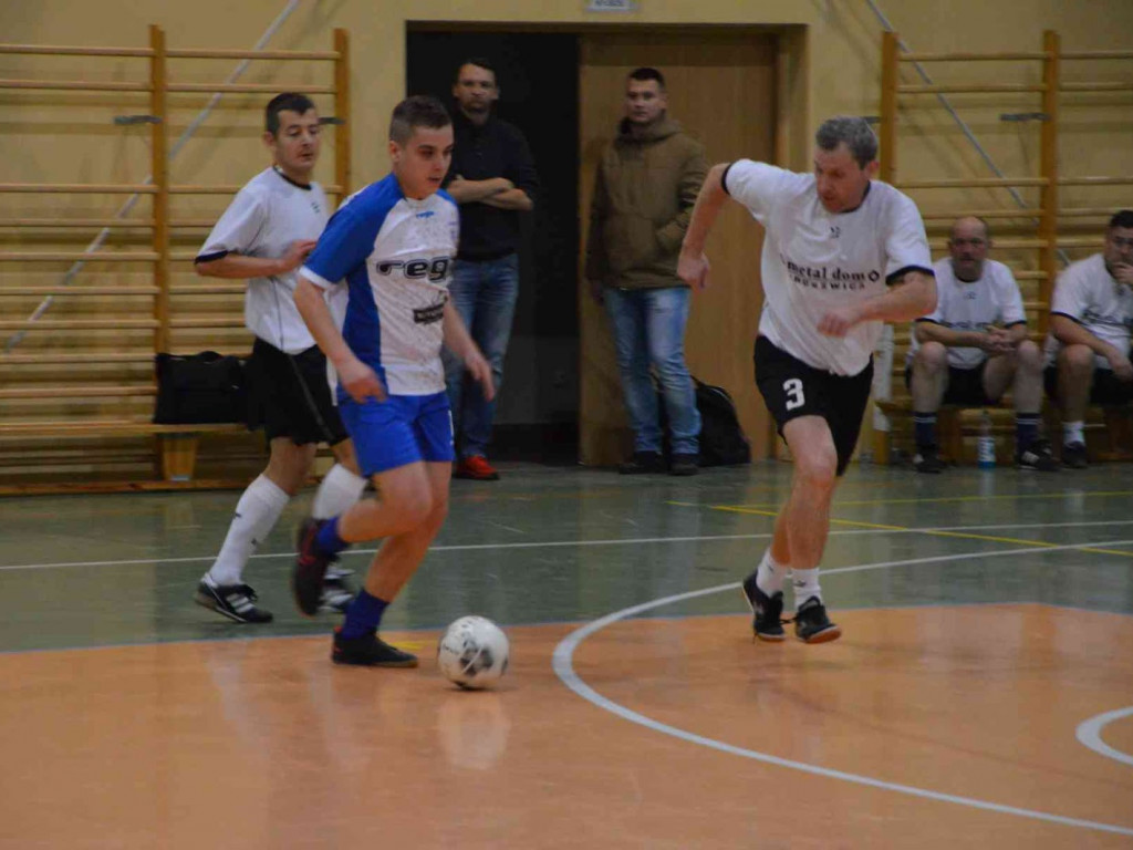 Za nami 7 kolejka Kruszwickiej Ligi Piłki Halowej [FOTO+WYNIKI]