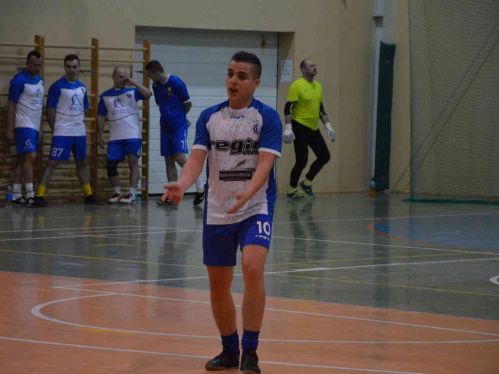Za nami 7 kolejka Kruszwickiej Ligi Piłki Halowej [FOTO+WYNIKI]