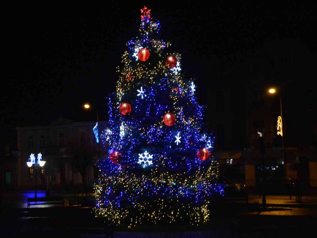 Kruszwica gotowa do Świąt Bożego Narodzenia [ZDJĘCIA]
