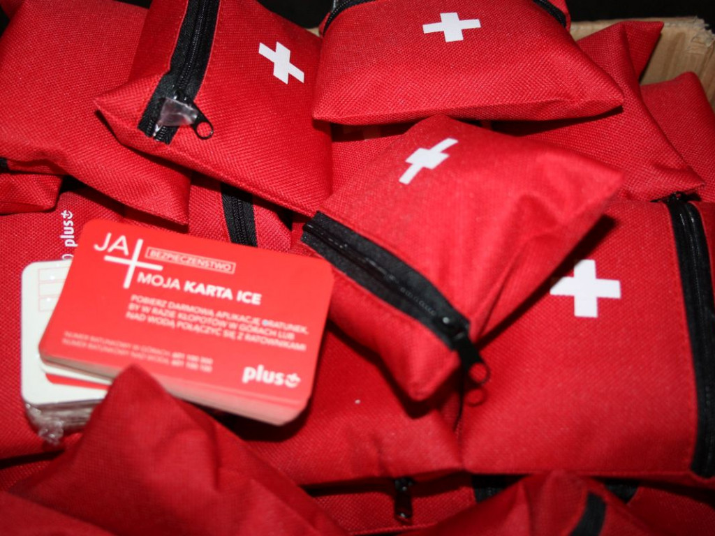 Policjanci i woprowcy debatowali z seniorami [FOTO]