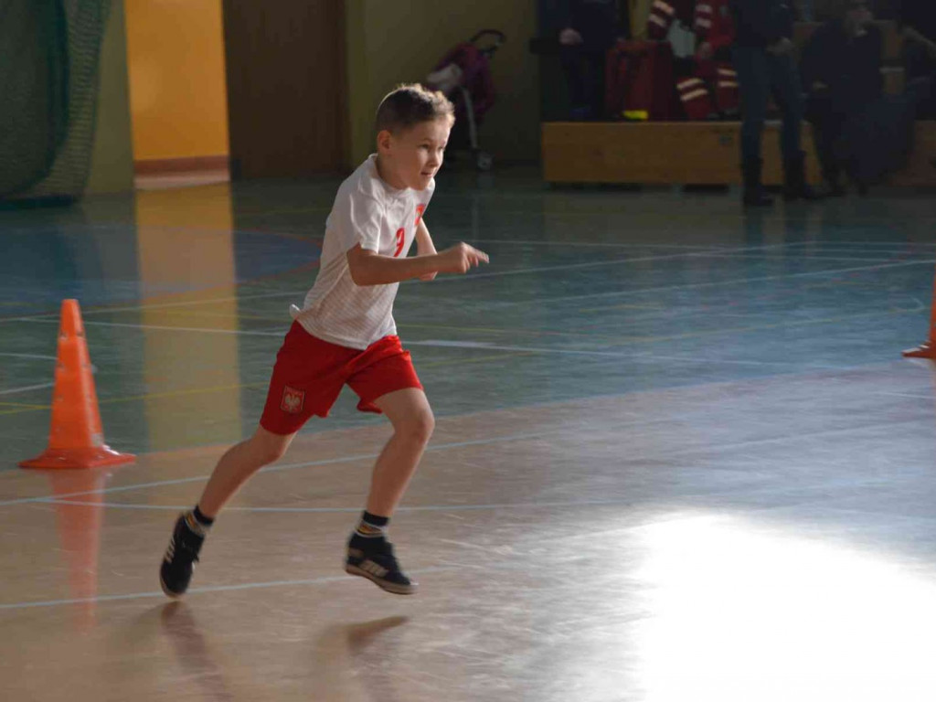 Trwa kolejna edycja Pluszowego Misia. Na hali rywalizują dzieci szkół podstawowych