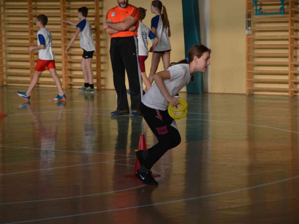 Trwa kolejna edycja Pluszowego Misia. Na hali rywalizują dzieci szkół podstawowych