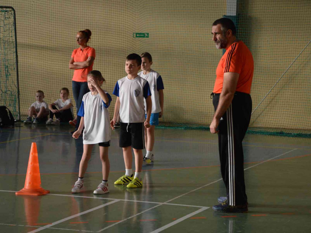 Trwa kolejna edycja Pluszowego Misia. Na hali rywalizują dzieci szkół podstawowych