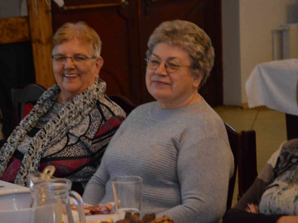 Seniorzy spotkali się przy świątecznym stole [FOTO]