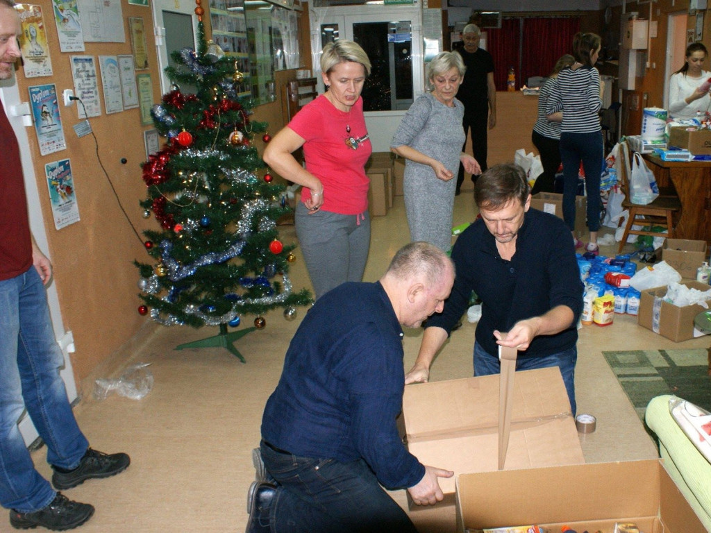 Paczka dla Bohatera. Paczki trafiły do lokalnych bohaterów