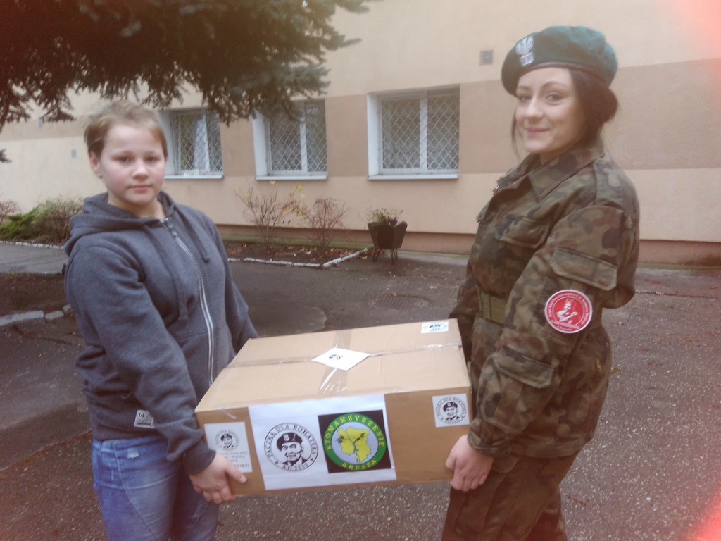 Paczka dla Bohatera. Paczki trafiły do lokalnych bohaterów