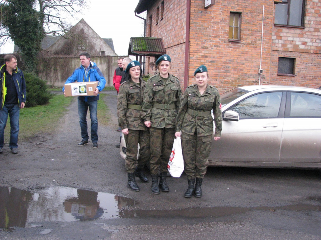 Paczka dla Bohatera. Paczki trafiły do lokalnych bohaterów