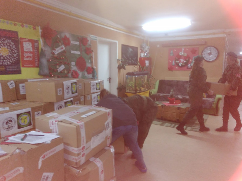 Paczka dla Bohatera. Paczki trafiły do lokalnych bohaterów