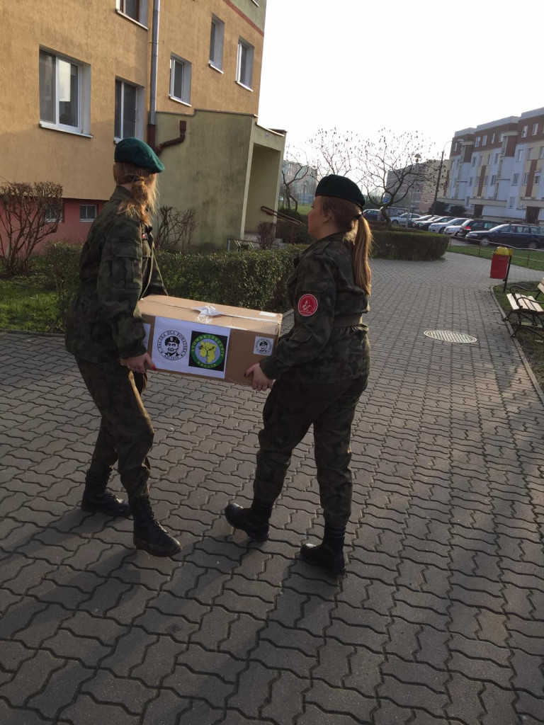 Paczka dla Bohatera. Paczki trafiły do lokalnych bohaterów