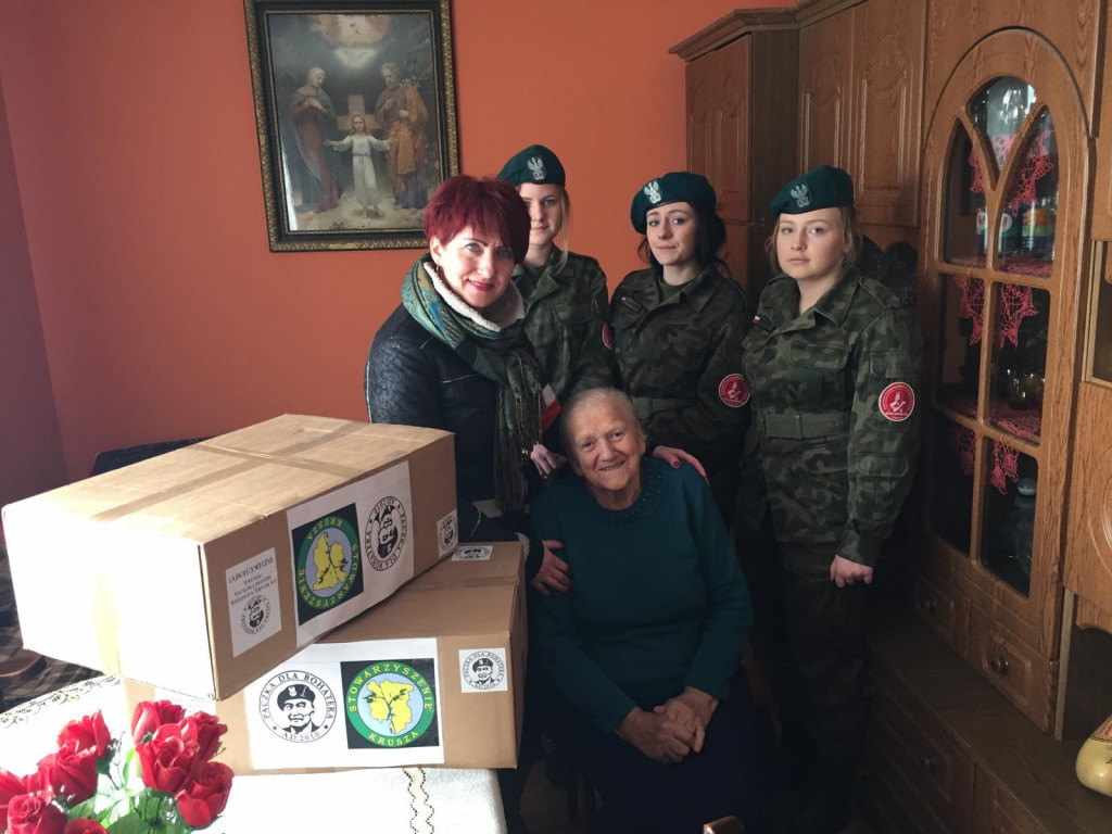 Paczka dla Bohatera. Paczki trafiły do lokalnych bohaterów