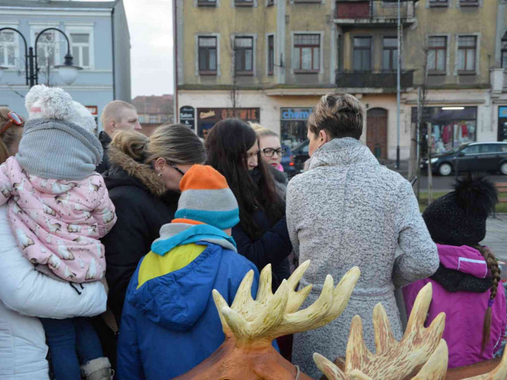 Wspólne kolędowanie na kruszwickim rynku [LIVE]  [FOTO]