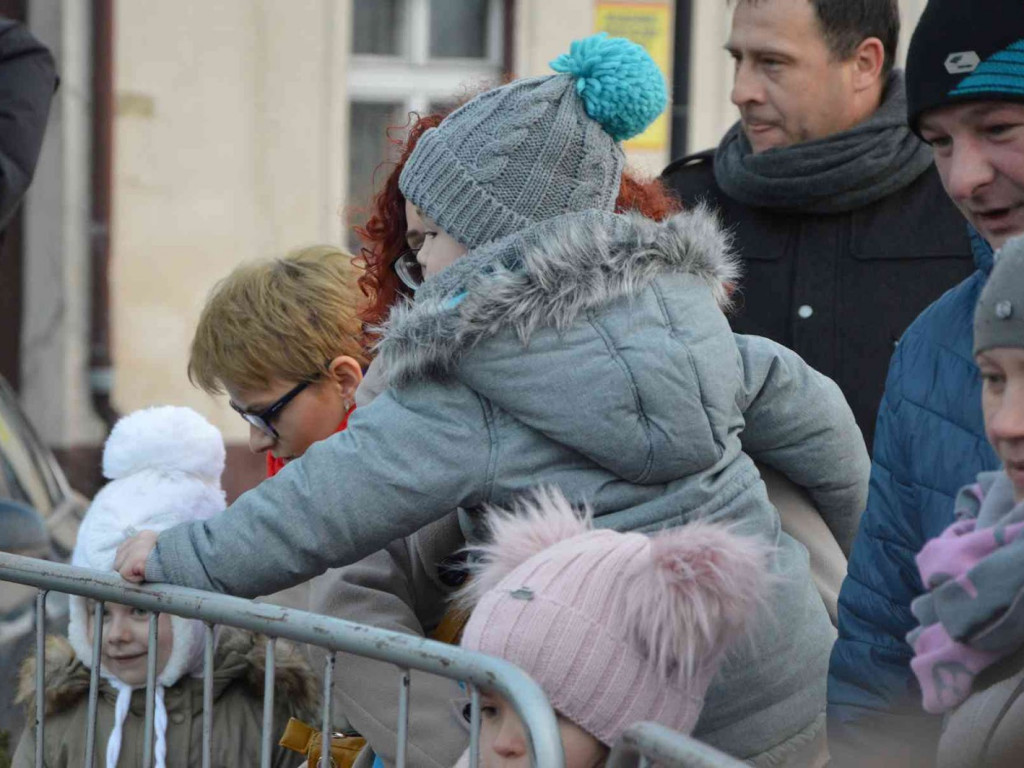 Wspólne kolędowanie na kruszwickim rynku [LIVE]  [FOTO]