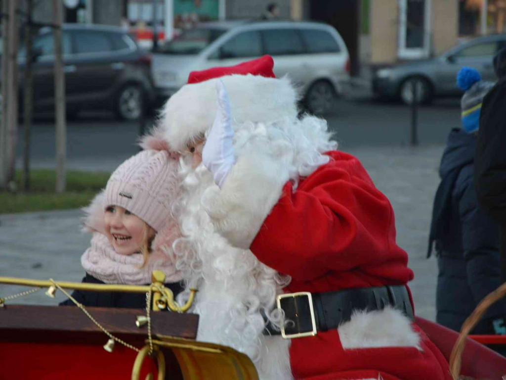 Wspólne kolędowanie na kruszwickim rynku [LIVE]  [FOTO]