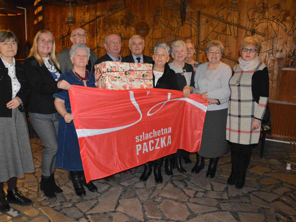 Tak zakończyliśmy międzypokoleniowy projekt realizowany przez Stowarzyszenie Edukacji  i Rozwoju Amicus w Kruszwicy