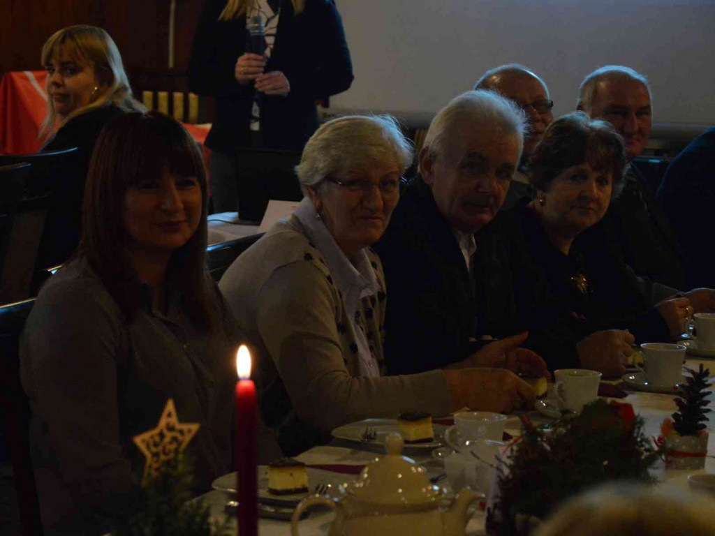 Tak zakończyliśmy międzypokoleniowy projekt realizowany przez Stowarzyszenie Edukacji  i Rozwoju Amicus w Kruszwicy