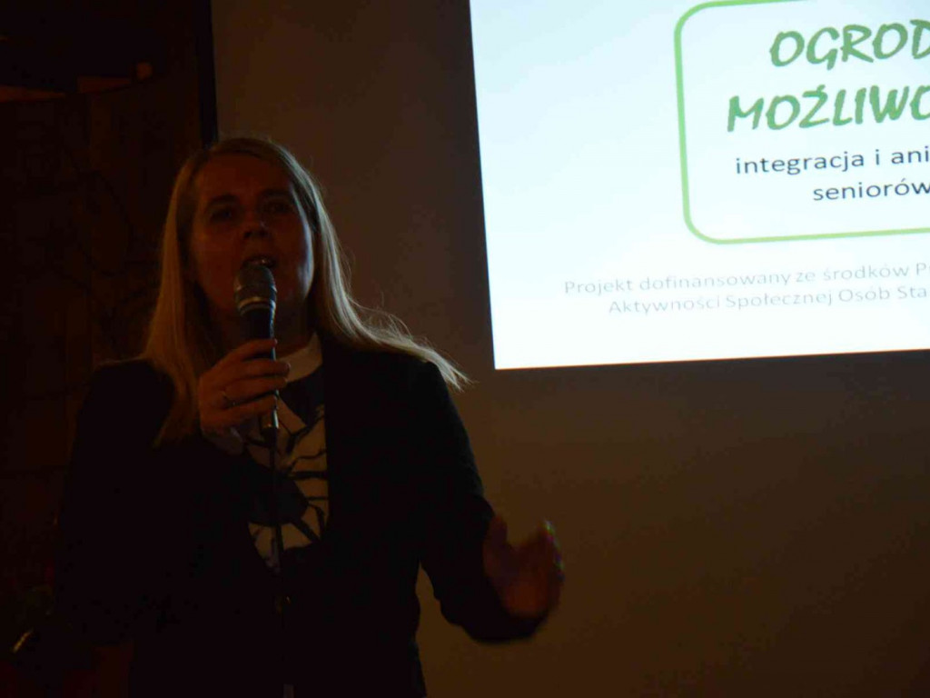 Tak zakończyliśmy międzypokoleniowy projekt realizowany przez Stowarzyszenie Edukacji  i Rozwoju Amicus w Kruszwicy