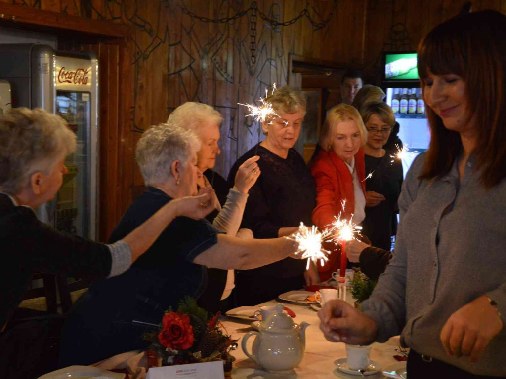 Tak zakończyliśmy międzypokoleniowy projekt realizowany przez Stowarzyszenie Edukacji  i Rozwoju Amicus w Kruszwicy