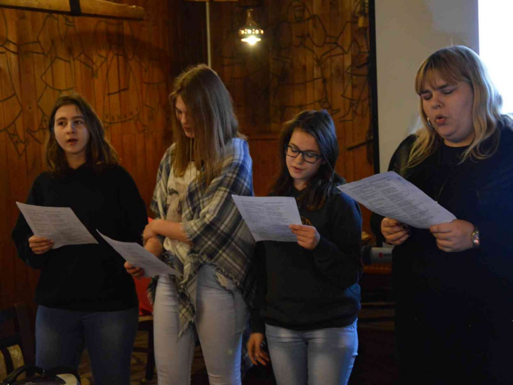 Tak zakończyliśmy międzypokoleniowy projekt realizowany przez Stowarzyszenie Edukacji  i Rozwoju Amicus w Kruszwicy