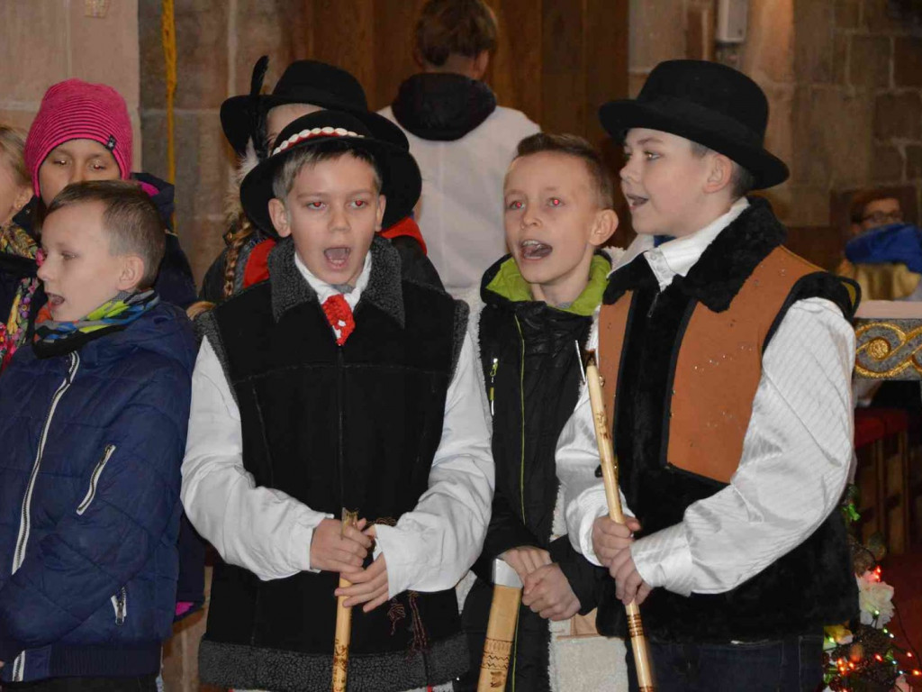 Uroczystość Objawienia Pańskiego. W kruszwickiej kolegiacie obchodzono Święto Trzech Króli