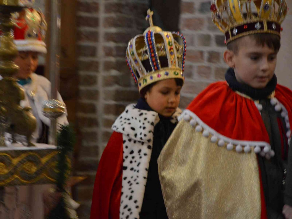 Uroczystość Objawienia Pańskiego. W kruszwickiej kolegiacie obchodzono Święto Trzech Króli