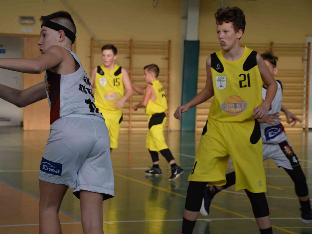 UKS Basket zmierzył się z Eneą Astorią Bydgoszcz. Kruszwiczanie górą [FOTO]