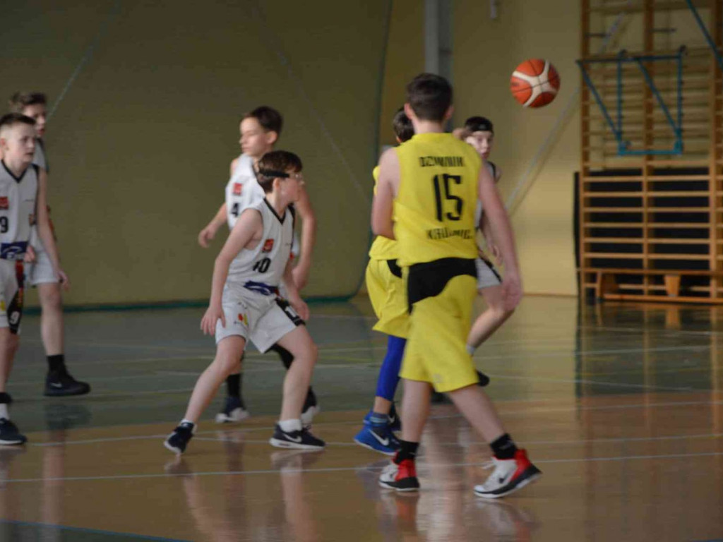 UKS Basket zmierzył się z Eneą Astorią Bydgoszcz. Kruszwiczanie górą [FOTO]