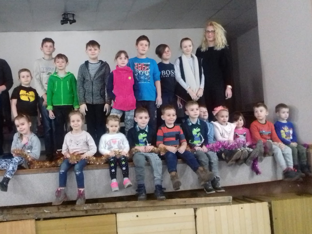 W Chelmcach zorganizowali zajęcia gliniarskie. Zobacz zdjęcia