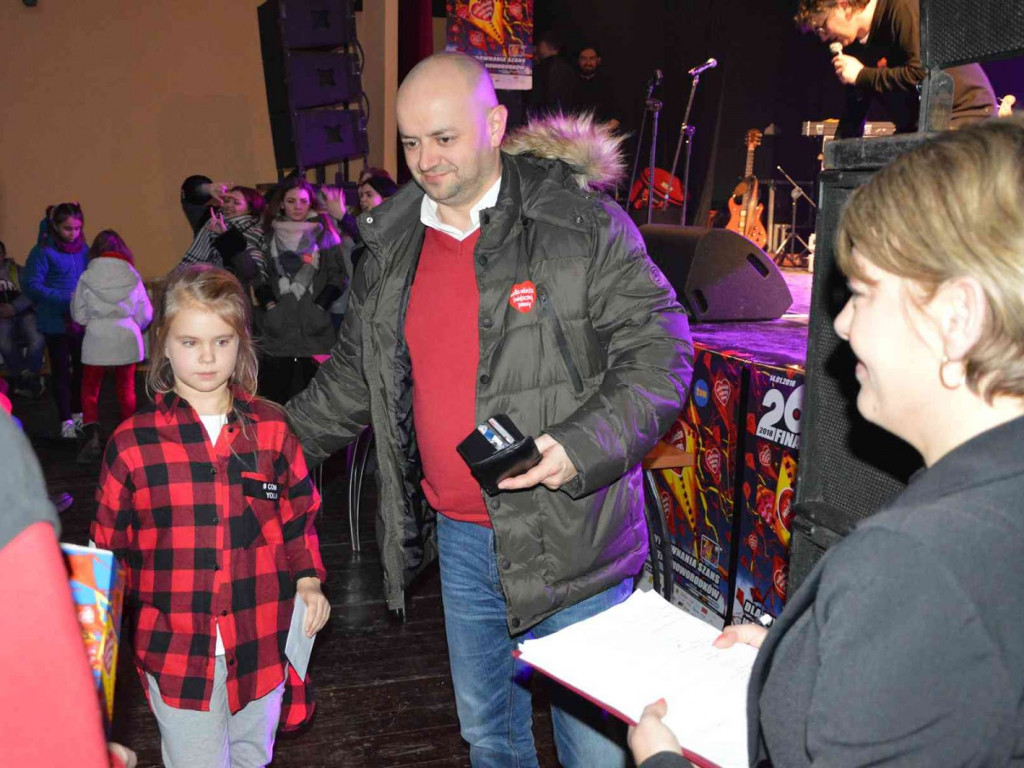 Kruszwiczanie chętnie licytowali fanty i nagrody. Zobacz zdjęcia z wydarzenia