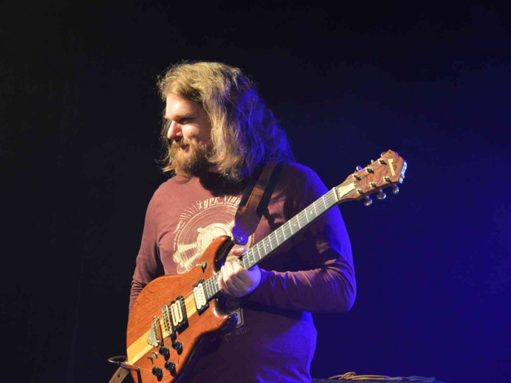 Mocny przekaz i porcja solidnej alternatywy. Na scenie 