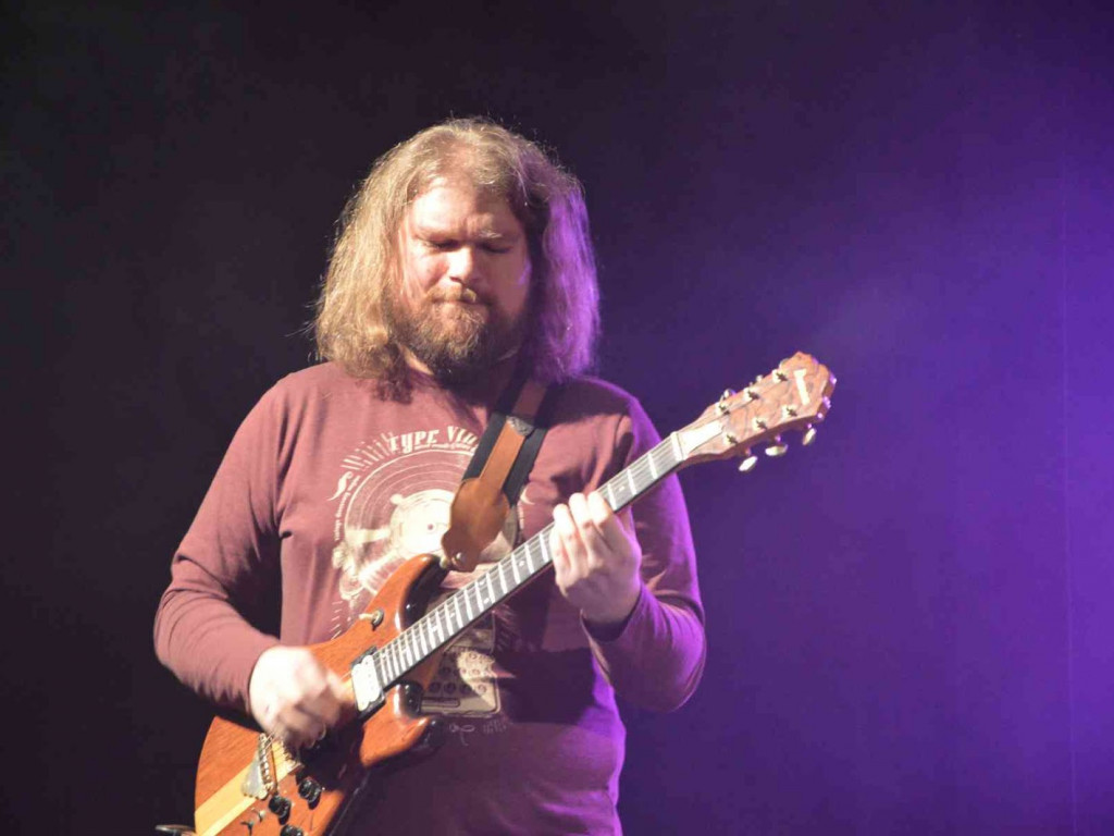 Mocny przekaz i porcja solidnej alternatywy. Na scenie 