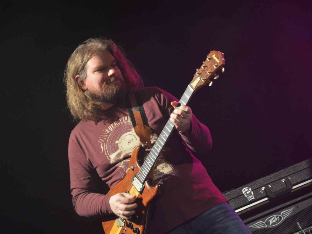 Mocny przekaz i porcja solidnej alternatywy. Na scenie 