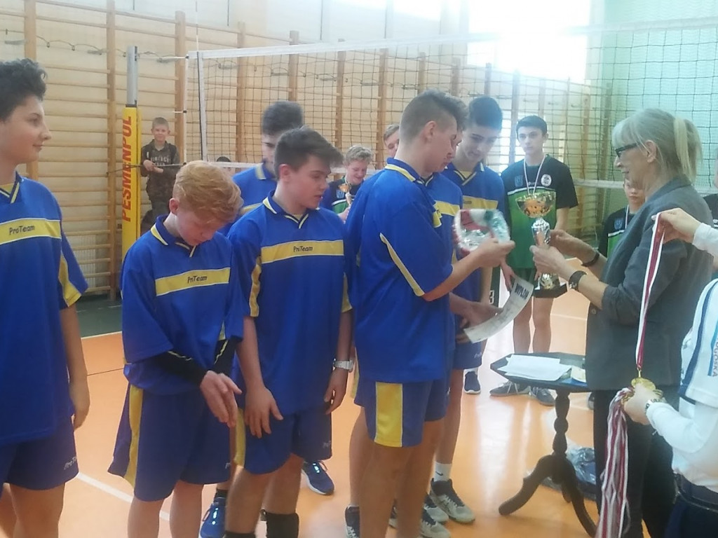 SP Wola Wapowska Mistrzem Powiatu w siatkówce Młodzieży Szkolnej